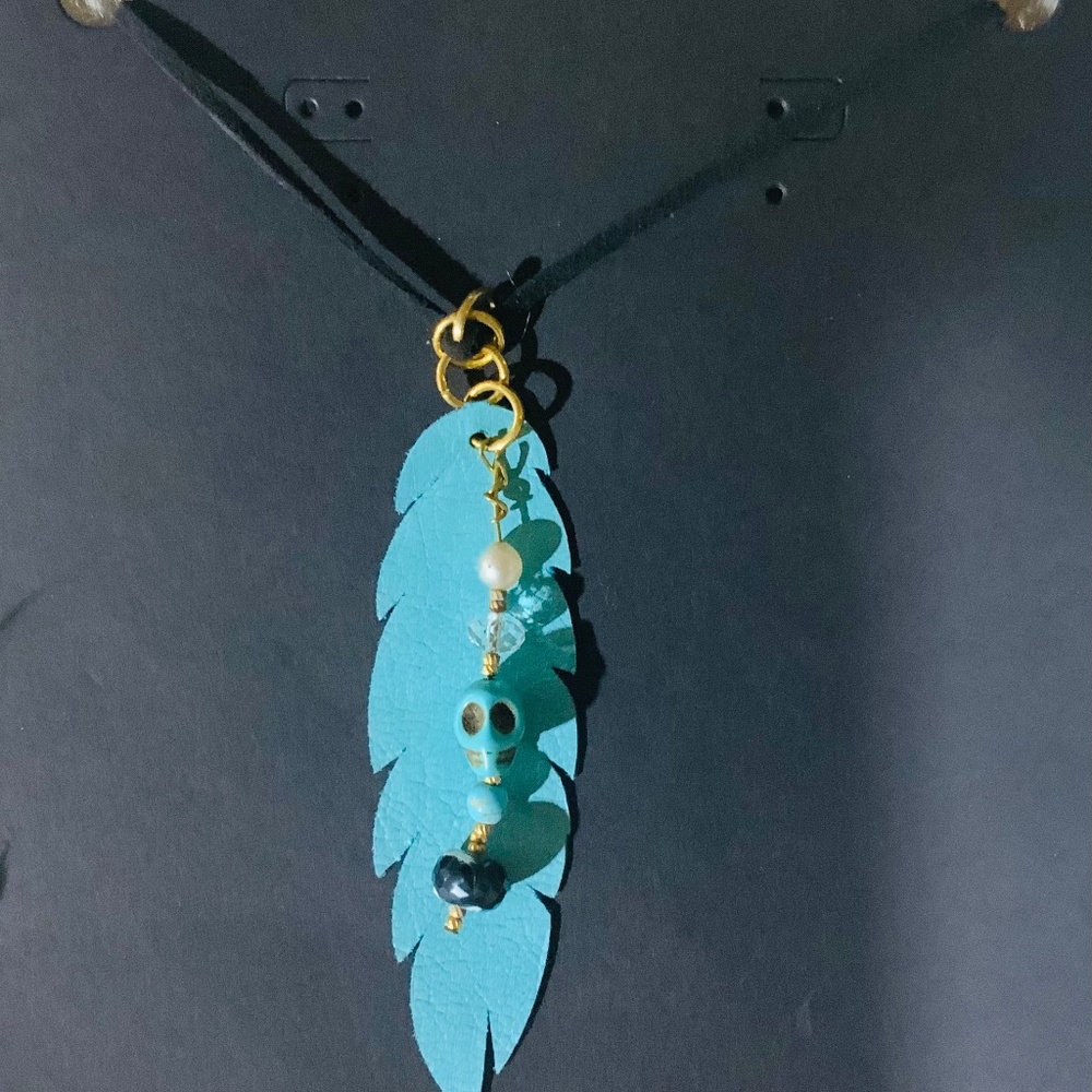 Leather skull necklace